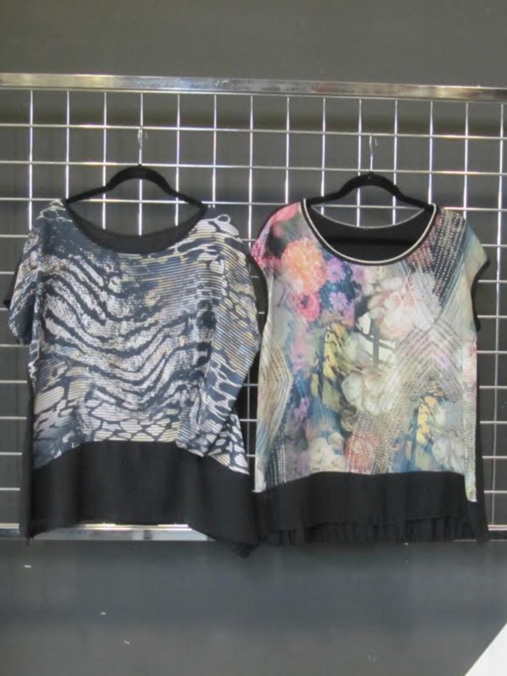 Women's 2-Piece Short Sleeve Tops – Abstract & Floral Print Bundle